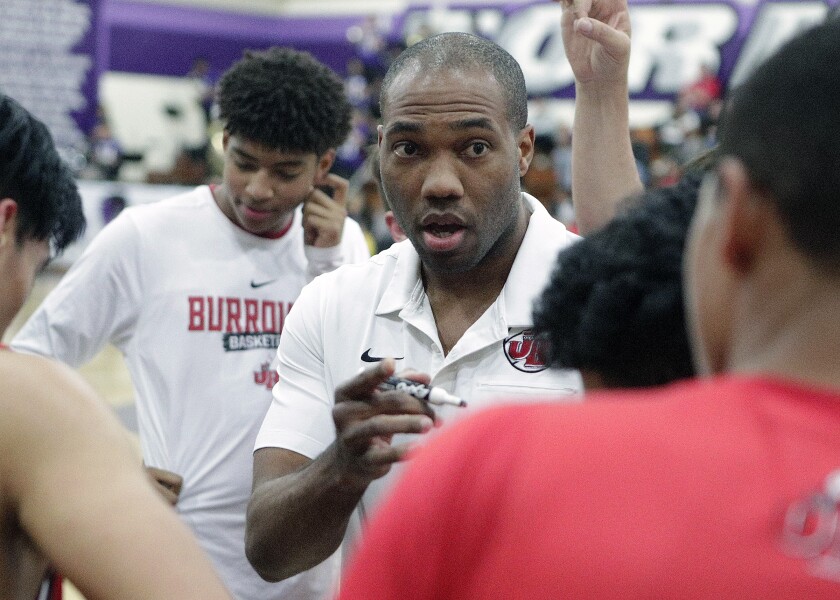 tn-blr-sp-burroughs-hoover-boys-basketball-20200124-7.jpg