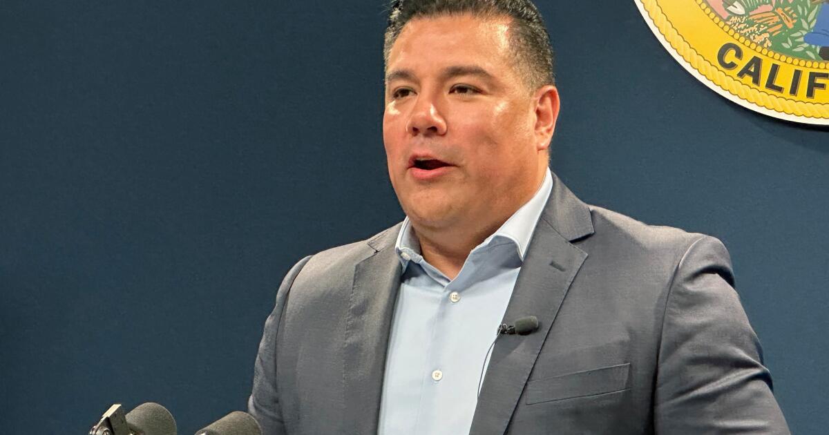 Aqui está quem está participando da corrida acirrada para comissário de seguros