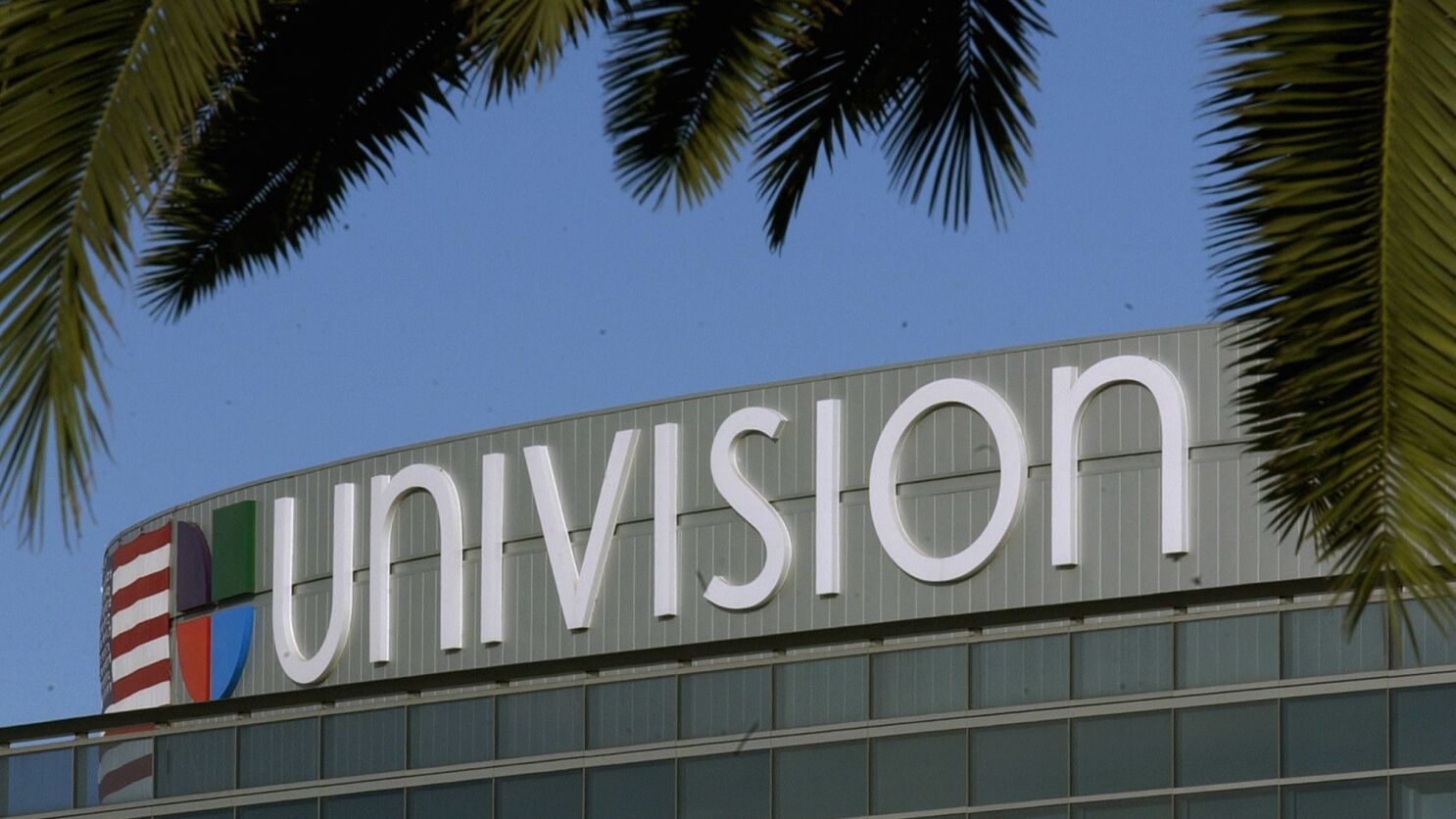 Univision And Dish Reach Carriage Deal Ending Nine Month Blackout