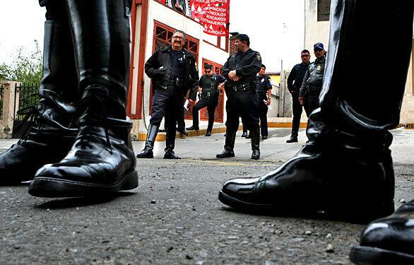 Police killed in Tijuana