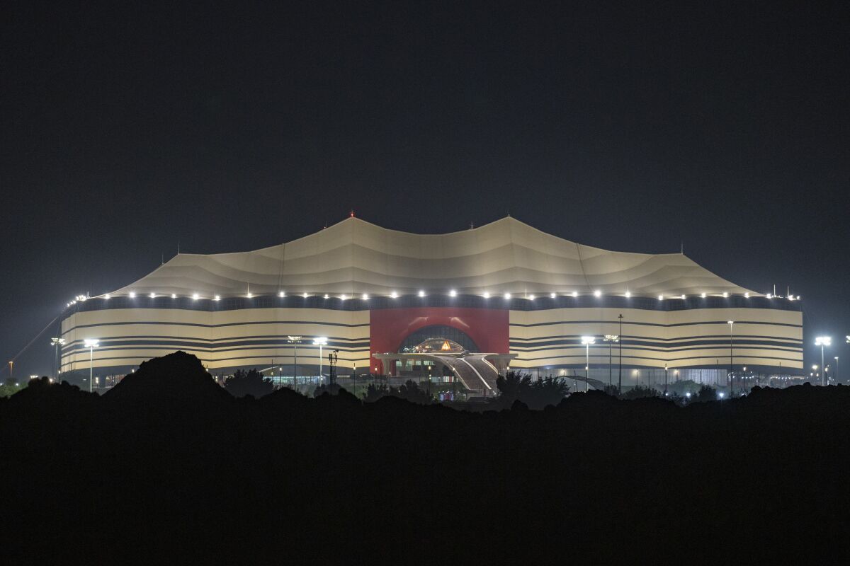 Vista del estadio Al Bayt Stadium en Al Khor, Qatar