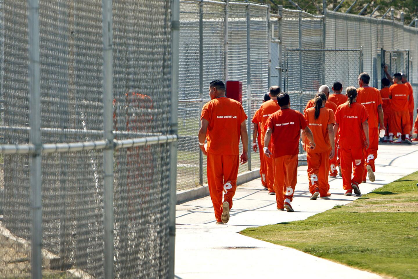 Early jail releases surge in California