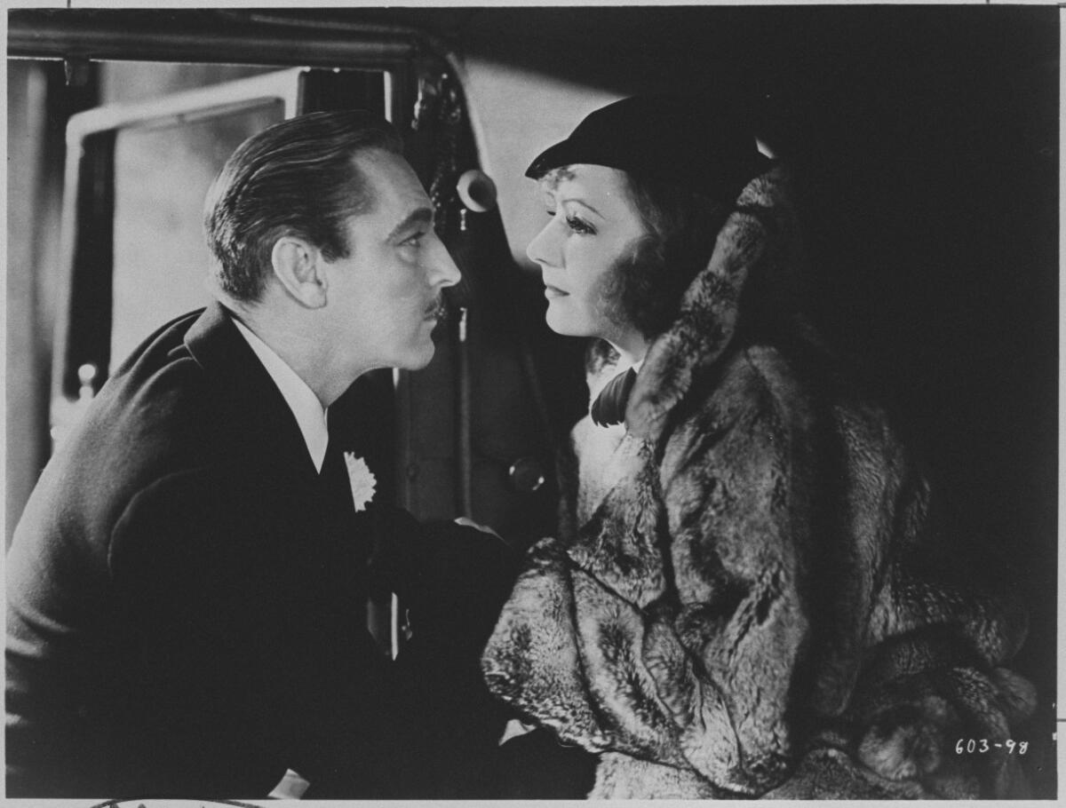  John Barrymore and Greta Garbo in “Grand Hotel” (1932)