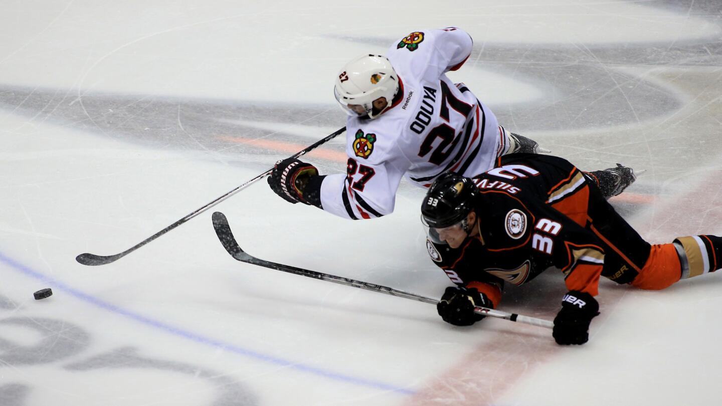 Johnny Oduya, Jakob Silfverberg