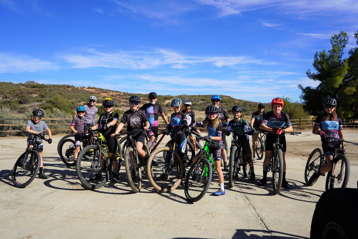 The EdisonCycleCo SYNDICATE team before an eight hour race at Vail Lake