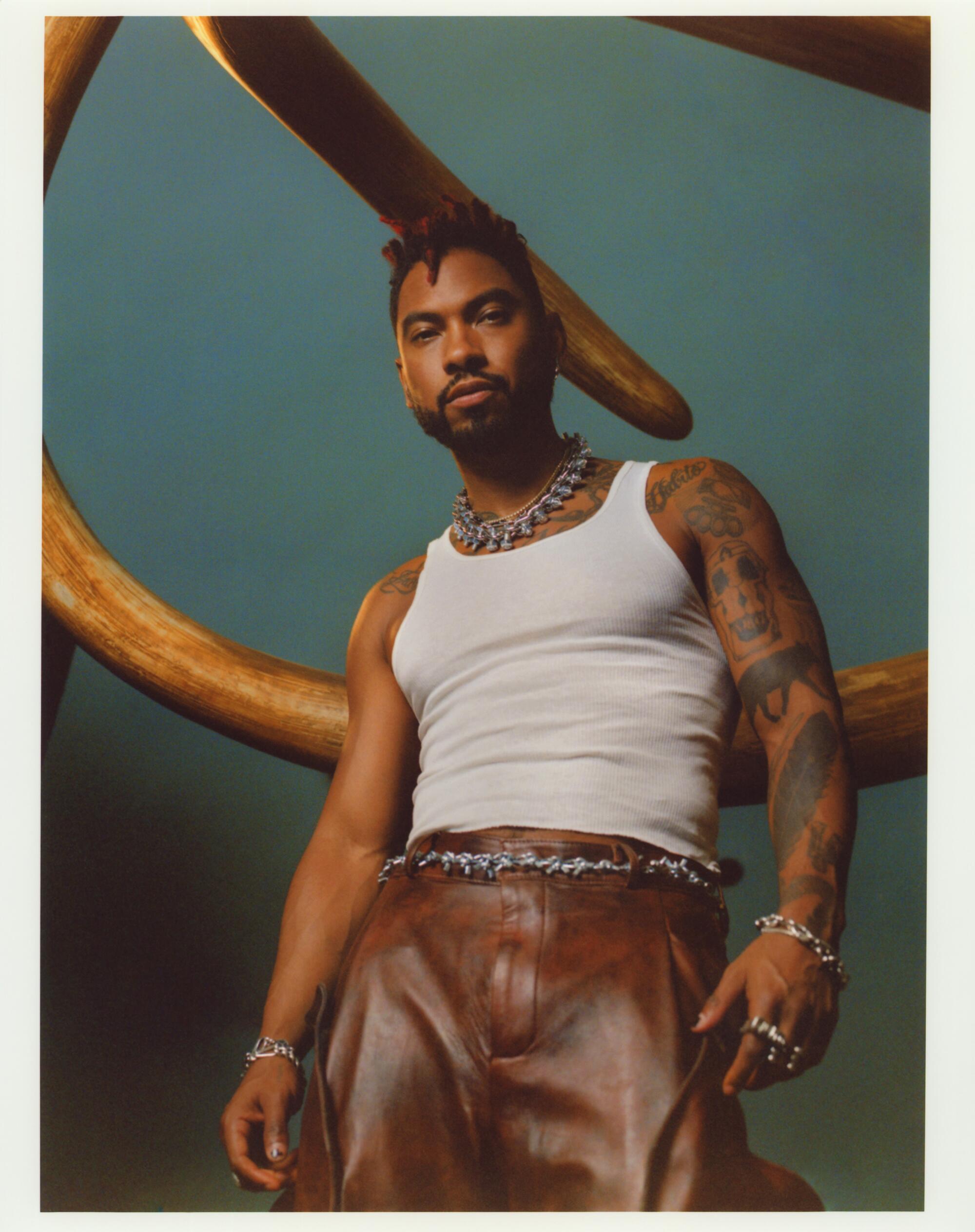 Miguel on his new album, divorce from Nazanin Mandi - Los Angeles Times