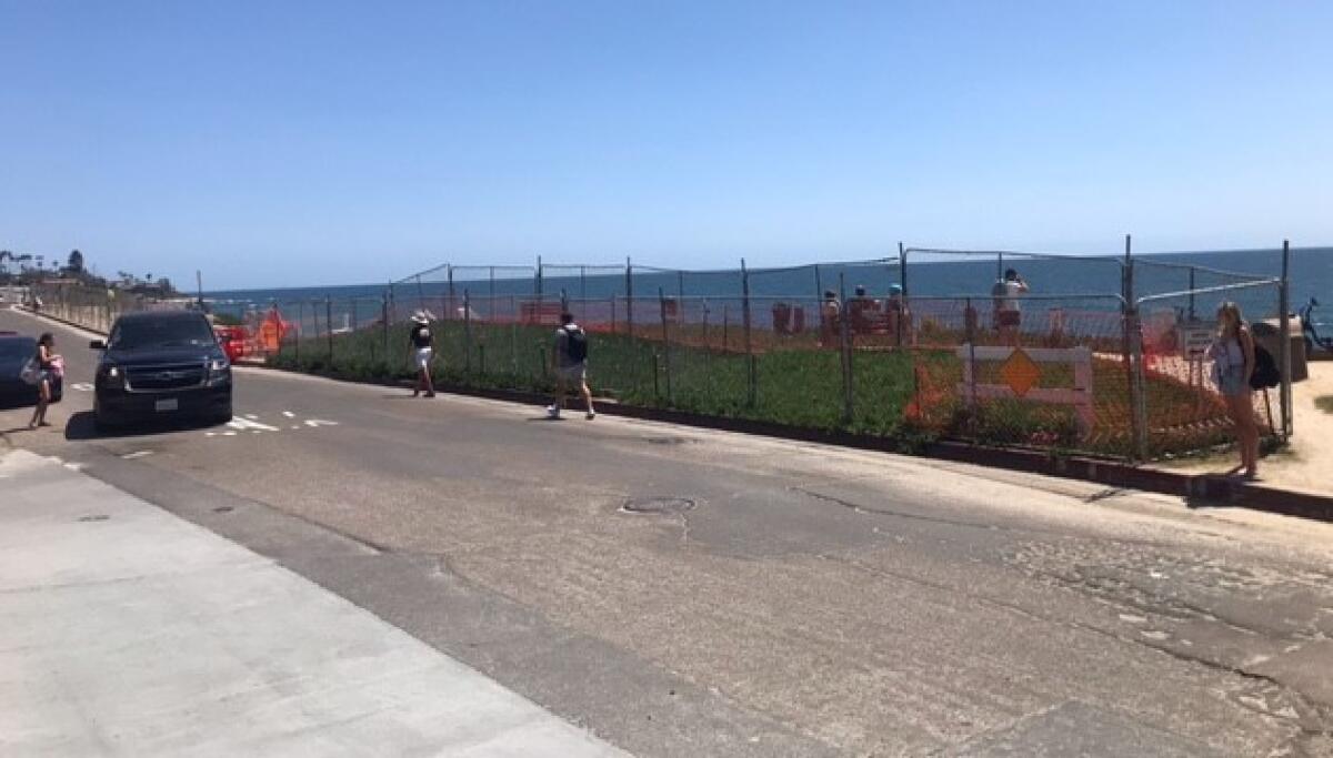 A fence was installed recently on Neptune Place between Westbourne and Nautilus streets at Windansea Beach.