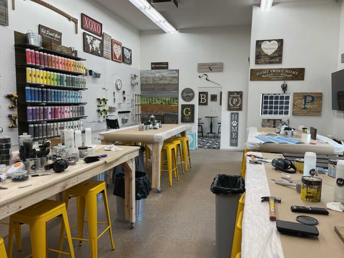 Board & Brush, which is coming to Girard Avenue, offers hands-on art projects, mostly on wood, for its creators to take home.