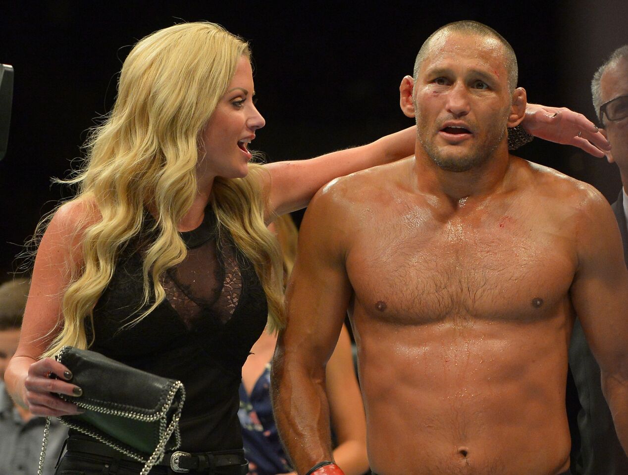 Dan Henderson's final fight will be for UFC middleweight belt