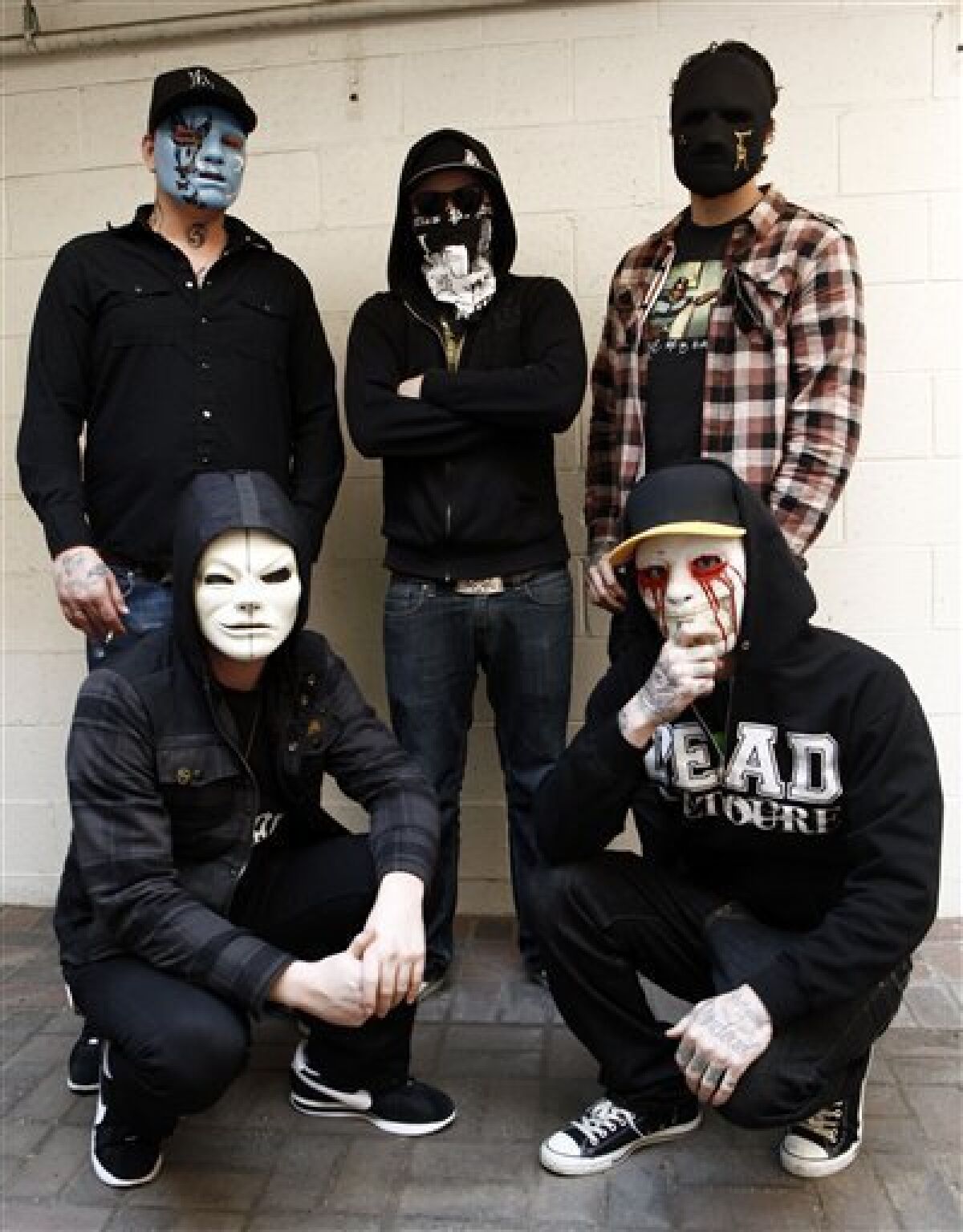 Ава для группы в тг. Hollywood Undead. Группа Голливуд андед. Hollywood Undead 2010. Группа Hollywood Undead без масок.
