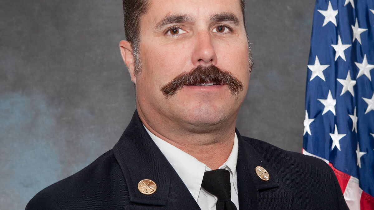 Escondido names 24-year department veteran as new fire chief, says he's a 'tremendous leader' - Vimarsana News