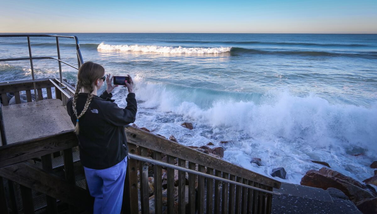 King tides 2022 What to know, where to watch in San Diego The San