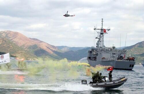 Turkish navy ship Giresun