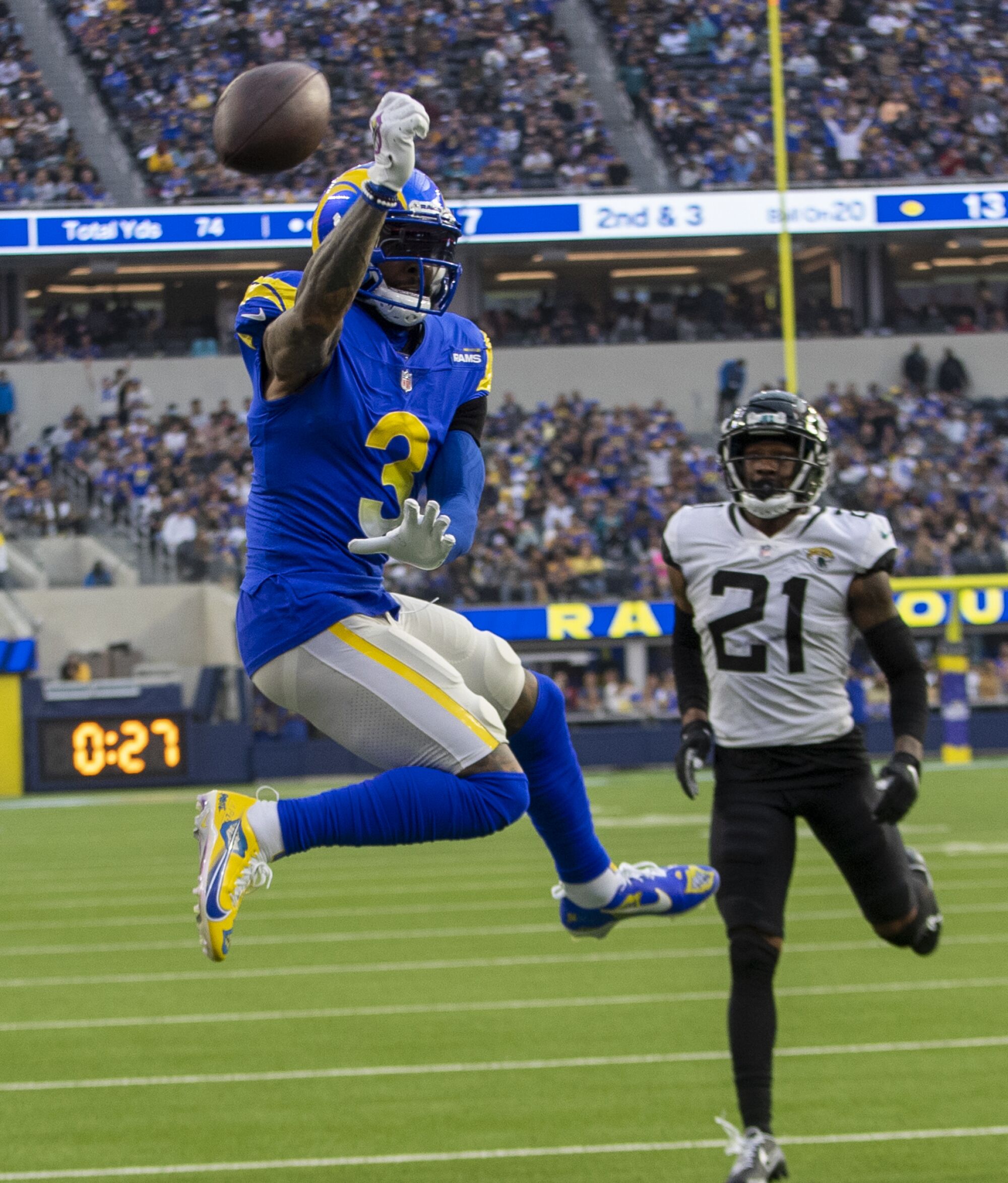 Rams wide receiver Odell Beckham Jr. can't haul in a pass during the first half.