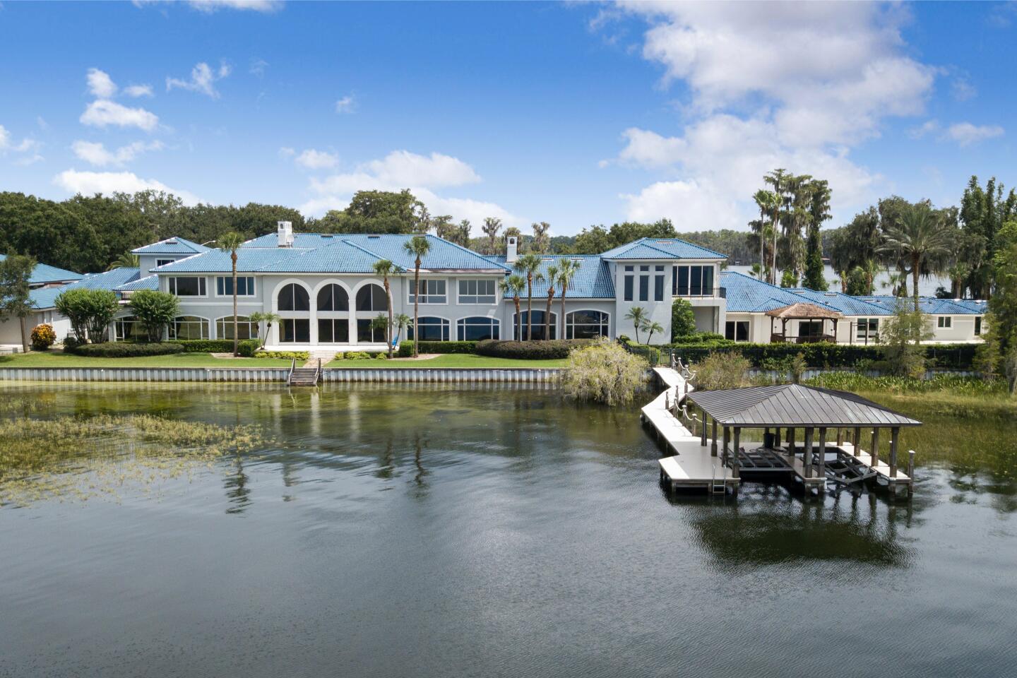 Shaq's Florida estate: the dock