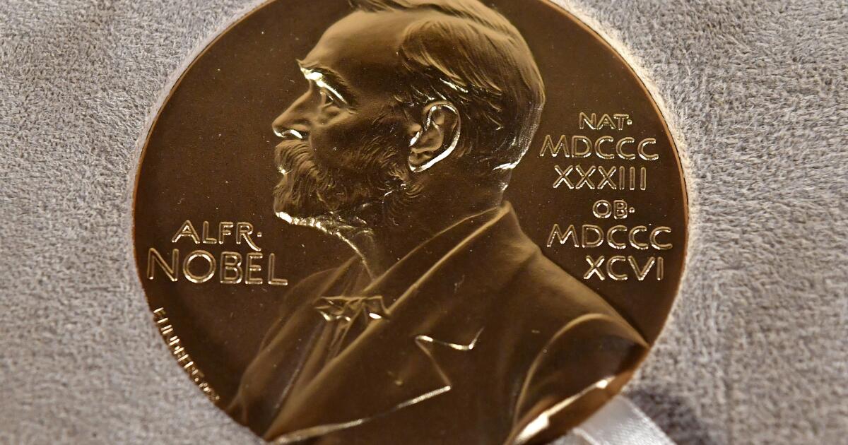 Yayasan Nobel mencabut undangan ke Rusia, Belarus dan Iran untuk memberikan Hadiah Nobel