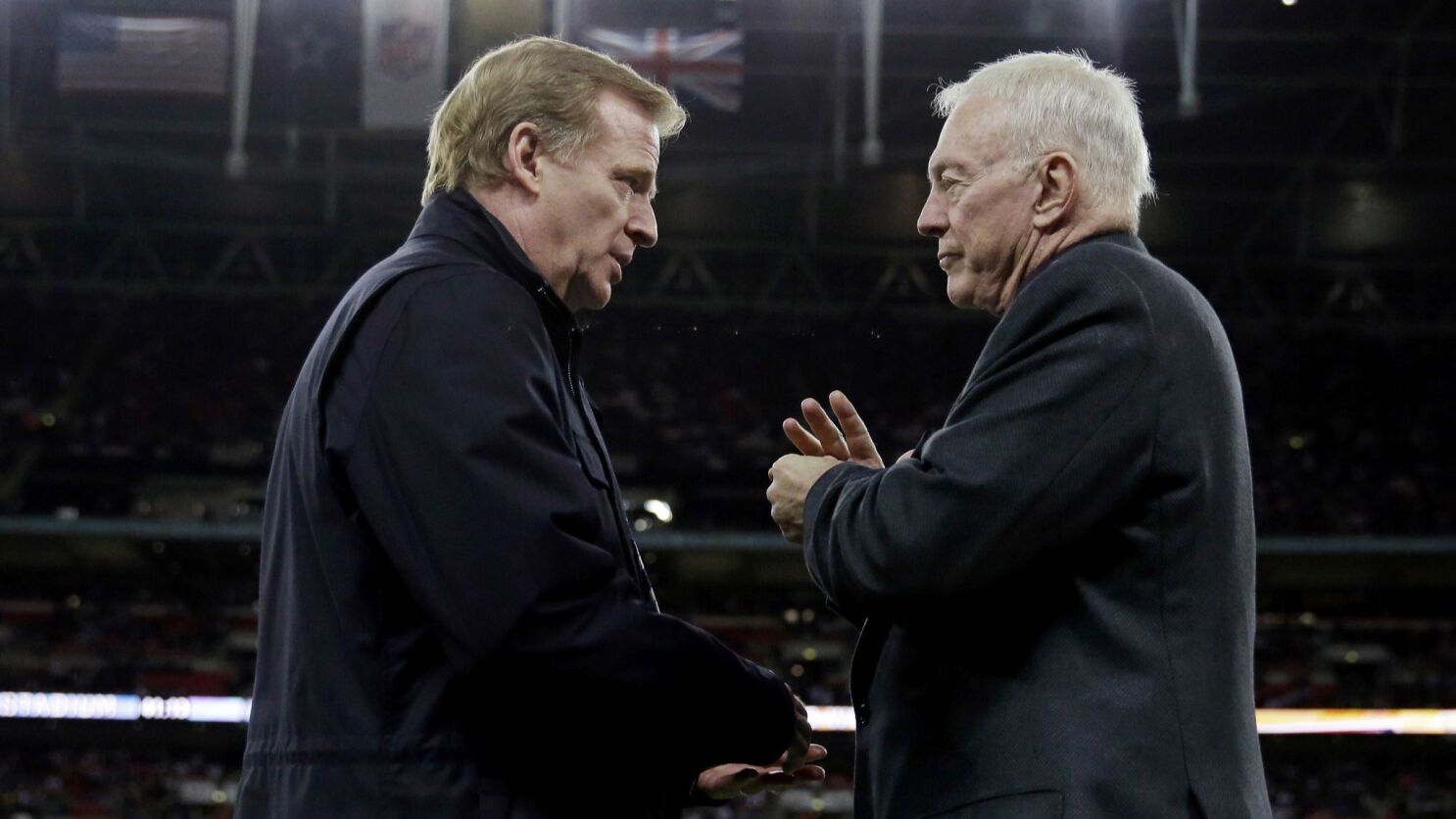 Jerry Jones: Cowboys 'will not play' if they disrespect flag - Los