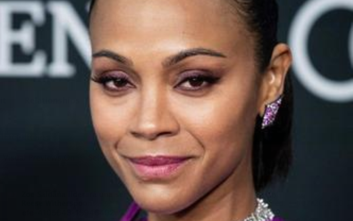 La actriz estadounidense Zoe Saldana posa para los medios a su llegada a la presentación de la película ''Vengadores: End Game''. EFE/ Etienne Laurent/Archivo