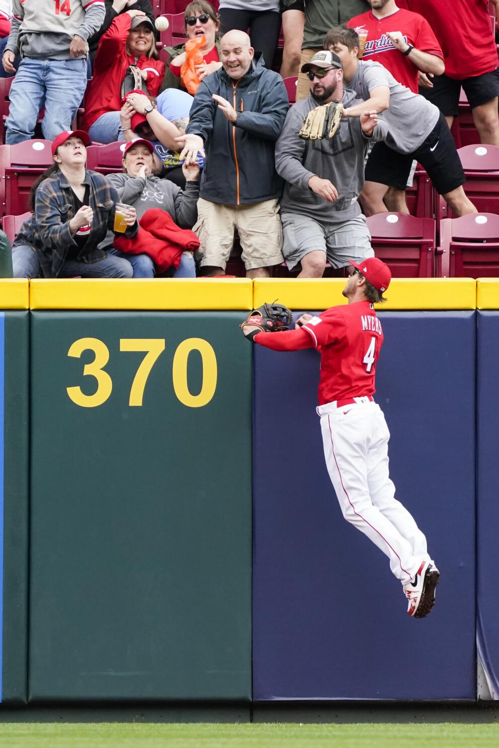 Bryson Stott ties Puddin' Head Jones' Phillies record in huge 9