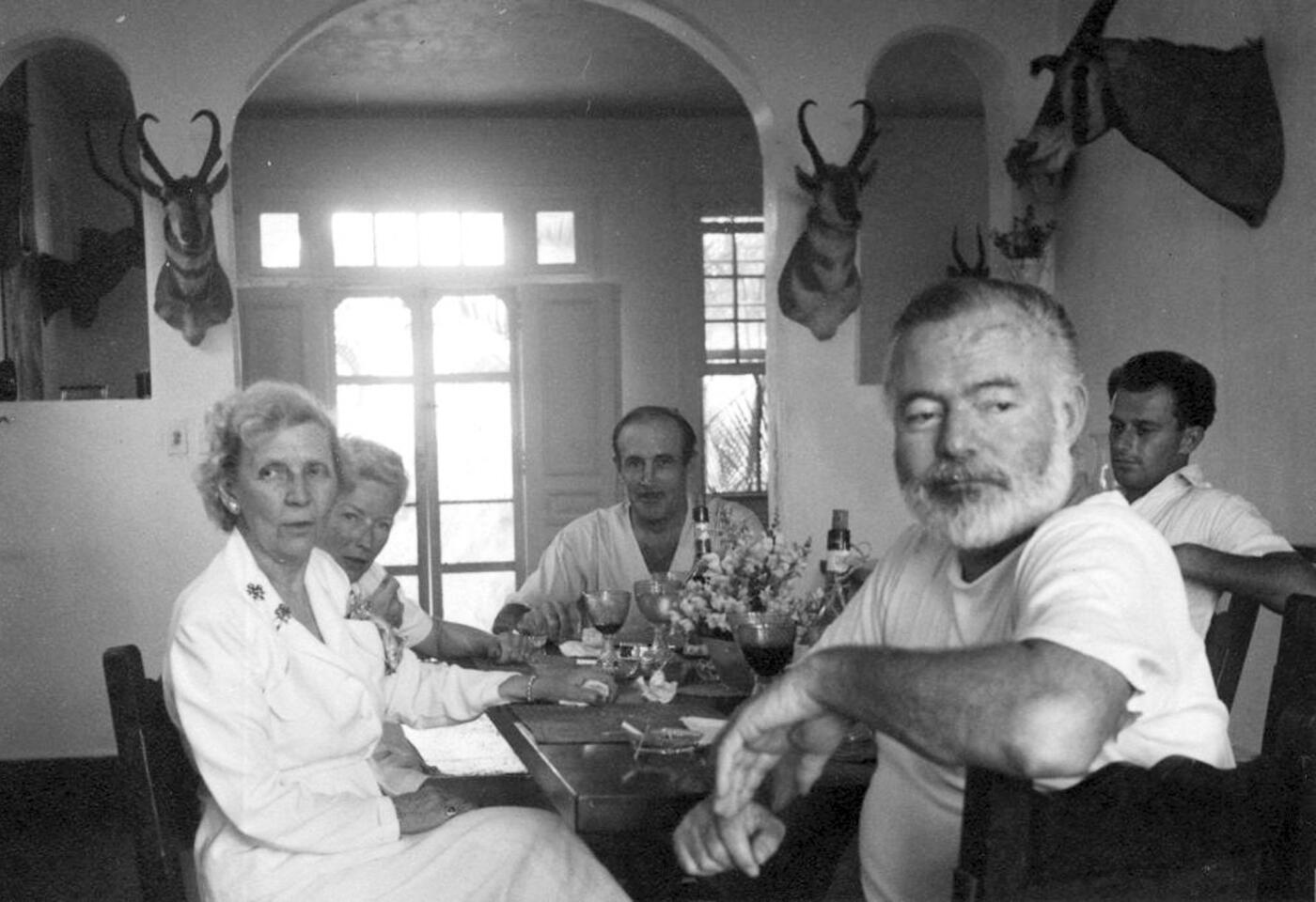 Hemingway dining in Cuba