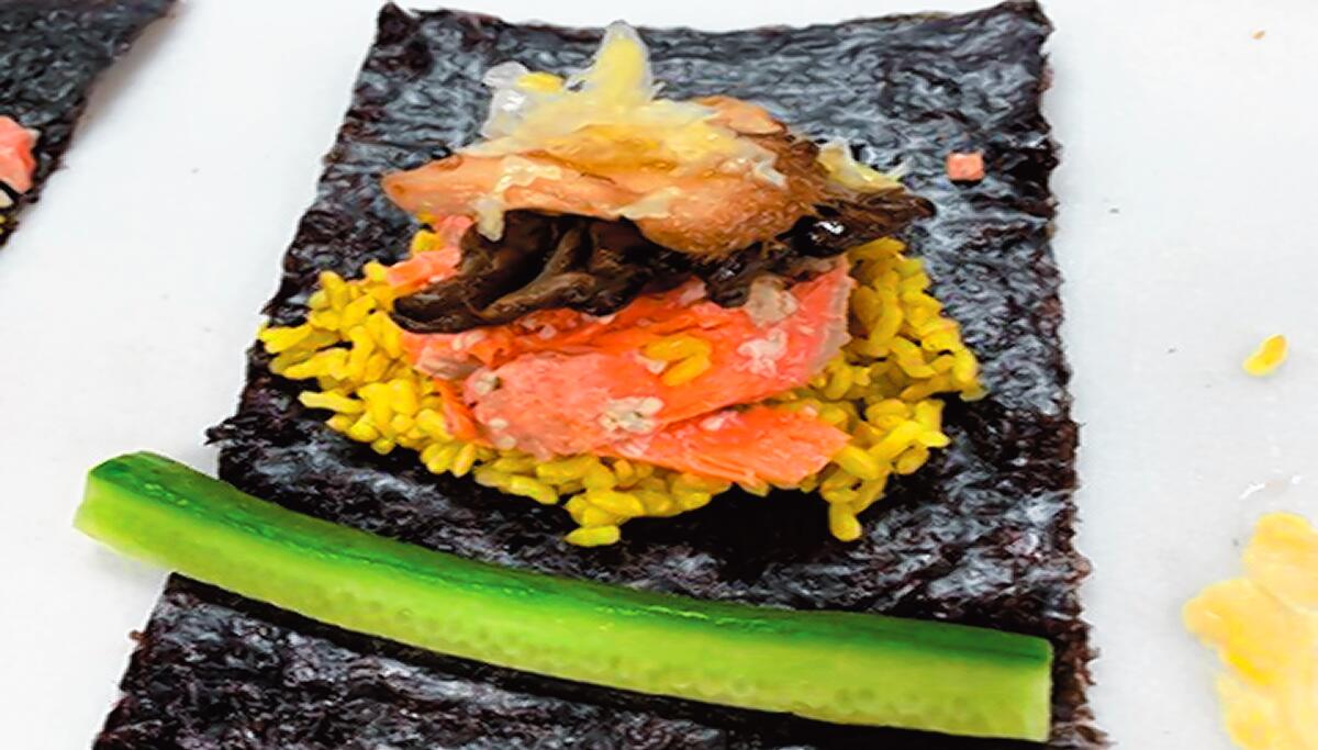 Daily Vitamin Musubi Roll using Turmeric-Ginger Brown Rice