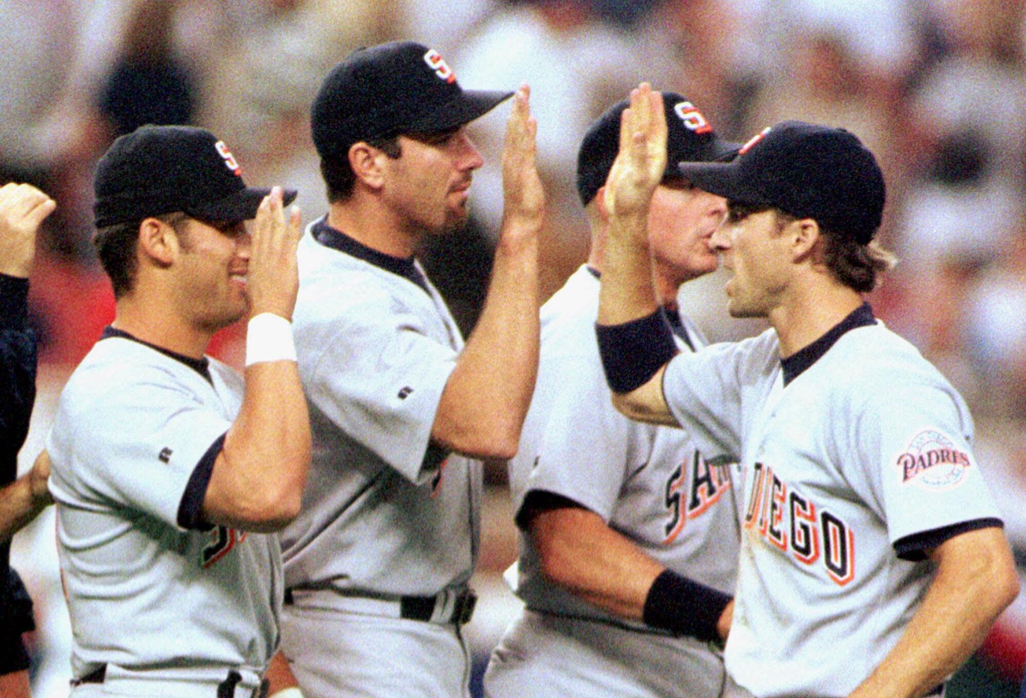 Memories of Padres' 1998 World Series appearance linger, 25 years later -  The San Diego Union-Tribune