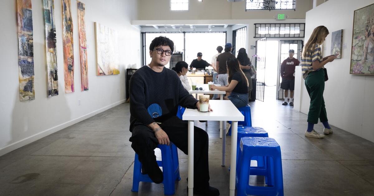 Barista canaliza tragédia pessoal para abrir a cafeteria Rain Place, dedicada a menus vintage