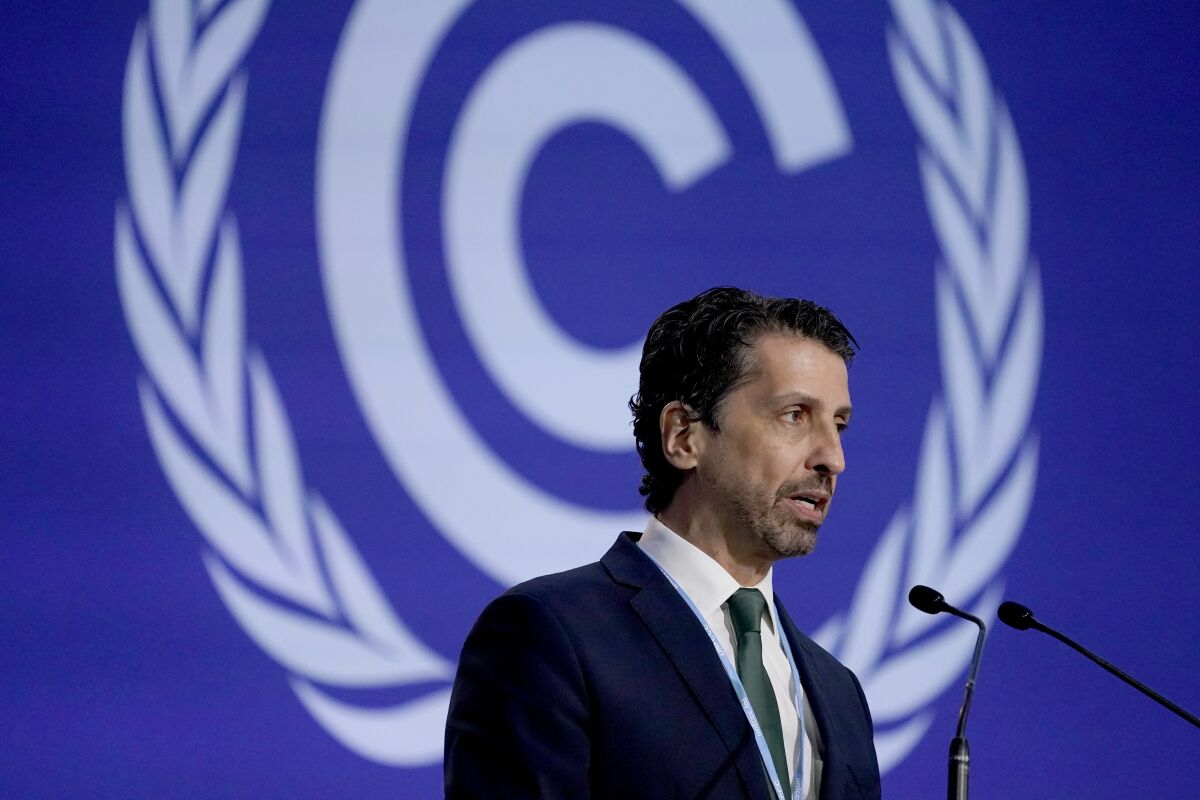 El ministro de Medio Ambiente de Brasil, Joaquim Leite, en la cumbre climática de la ONU COP26 en Glasgow, Escocia, el miércoles 10 de noviembre de 2021. (AP Foto/Alberto Pezzali)