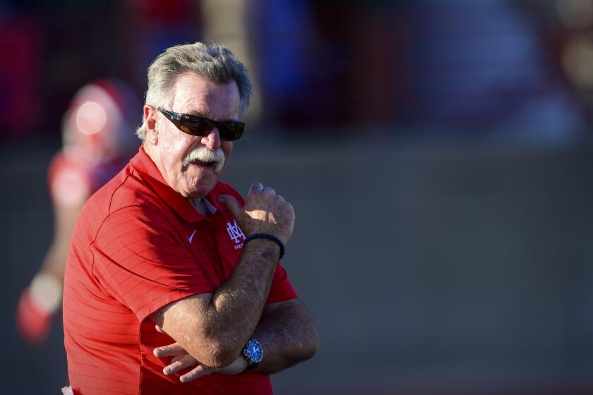 Duncanville, TX - August 27: Mater Dei Monarchs head coach Bruce Rollinson before the game against the Duncanville Panthers in Panther Stadium on Friday, Aug. 27, 2021 in Duncanville, TX. (Jerome Miron / For the LA Times)