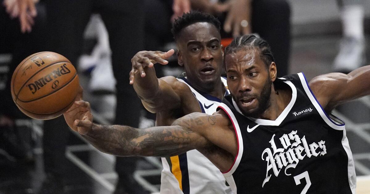 Kawhi Leonard dominates in 4th, 'shocked' NBA detailed his injury