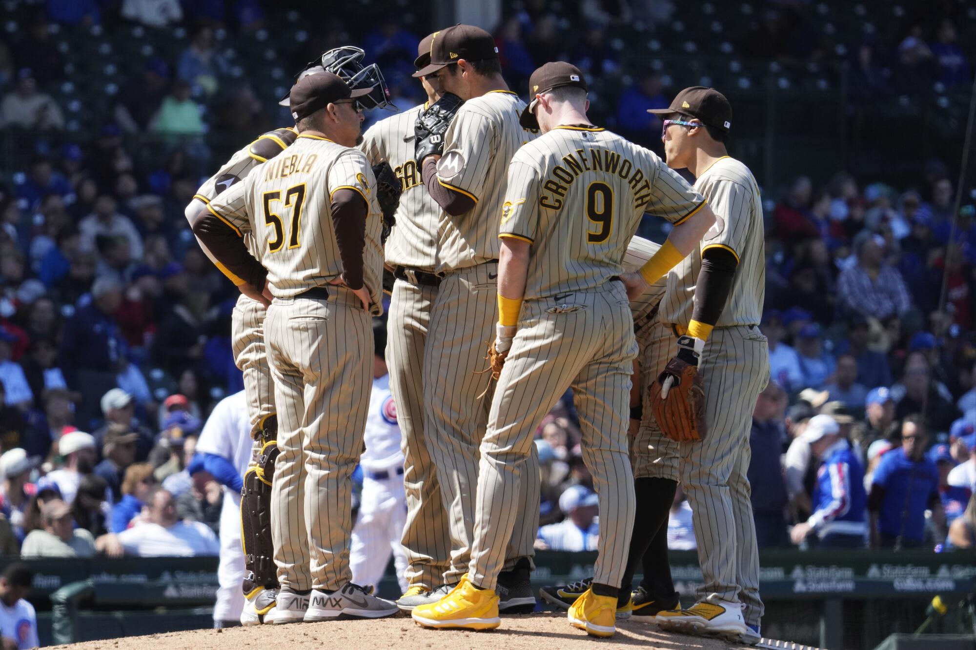 Padres drop finale to Cubs, lose another series - The San Diego  Union-Tribune