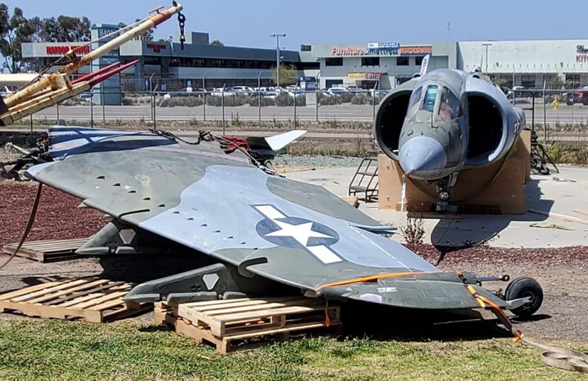 The AV-8C Harrier  Flying Leatherneck Aviation Museum. 