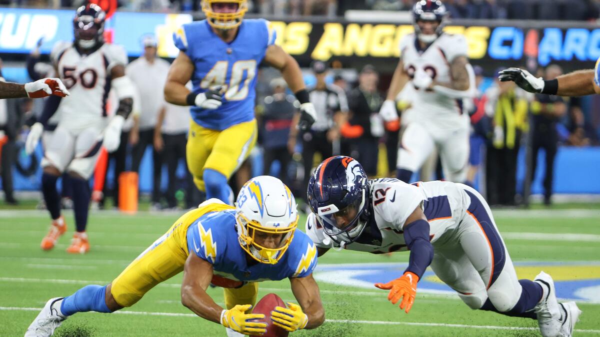 Chargers rally, escape with 19-16 overtime win over Broncos - ESPN