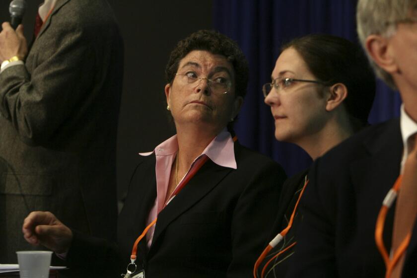 Susan Love, center left, sits with Sarah Marshall, center right, William Goodson, right, and Shozo Ohsumi left, at a press briefing at the CTRC-AARC San Antonio Breast Cancer Symposium at the Henry B. Gonzalez in San Antonio on Friday, Dec. 12, 2008. Love is the President of the Dr. Susan Love Research Foundation and the President of the Love/Avon Army of Women. (AP Photo/San Antonio Express-News, Lisa Krantz) ** RUMBO DE SAN ANTONIO OUT **