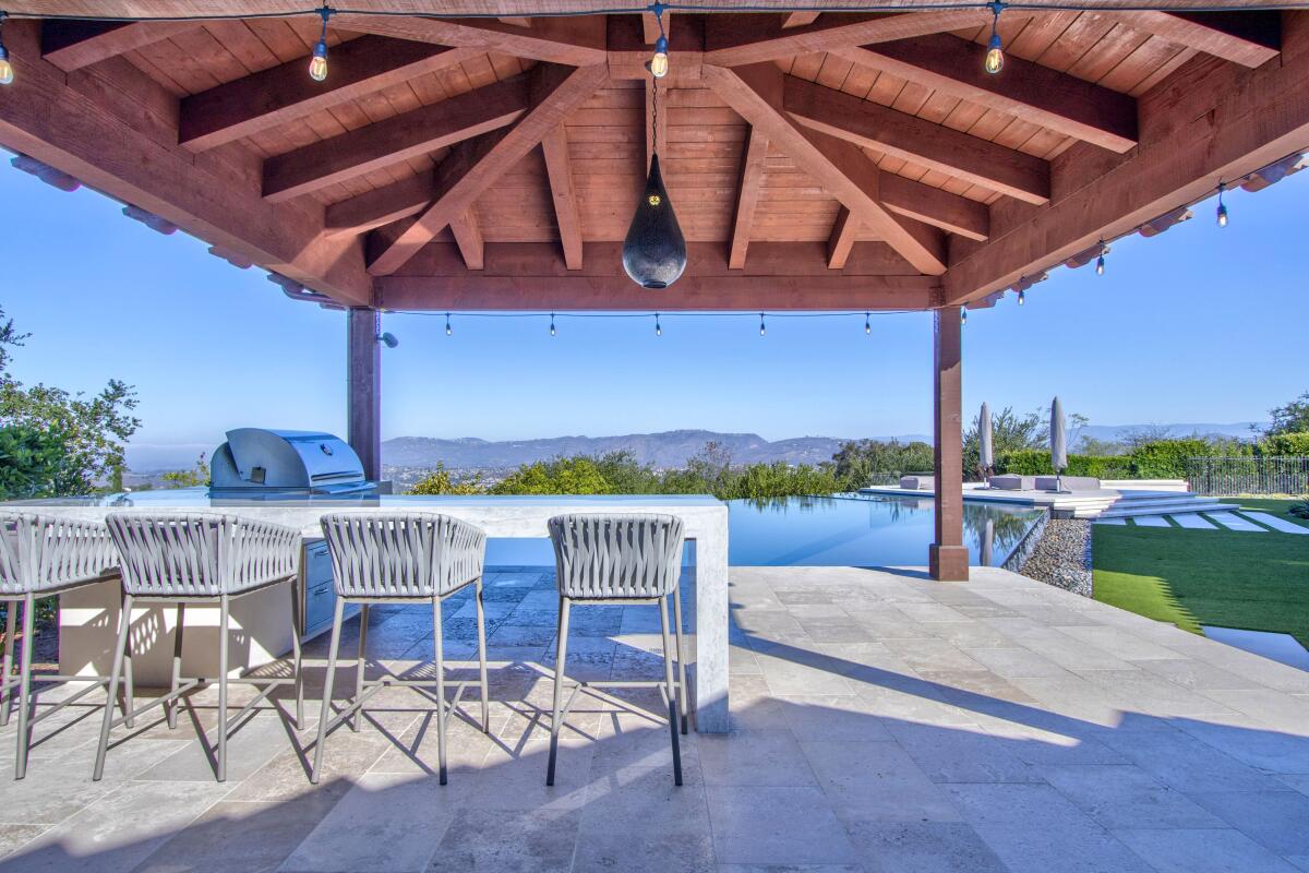 Outdoor Grilling Tips for Beginners in San Diego