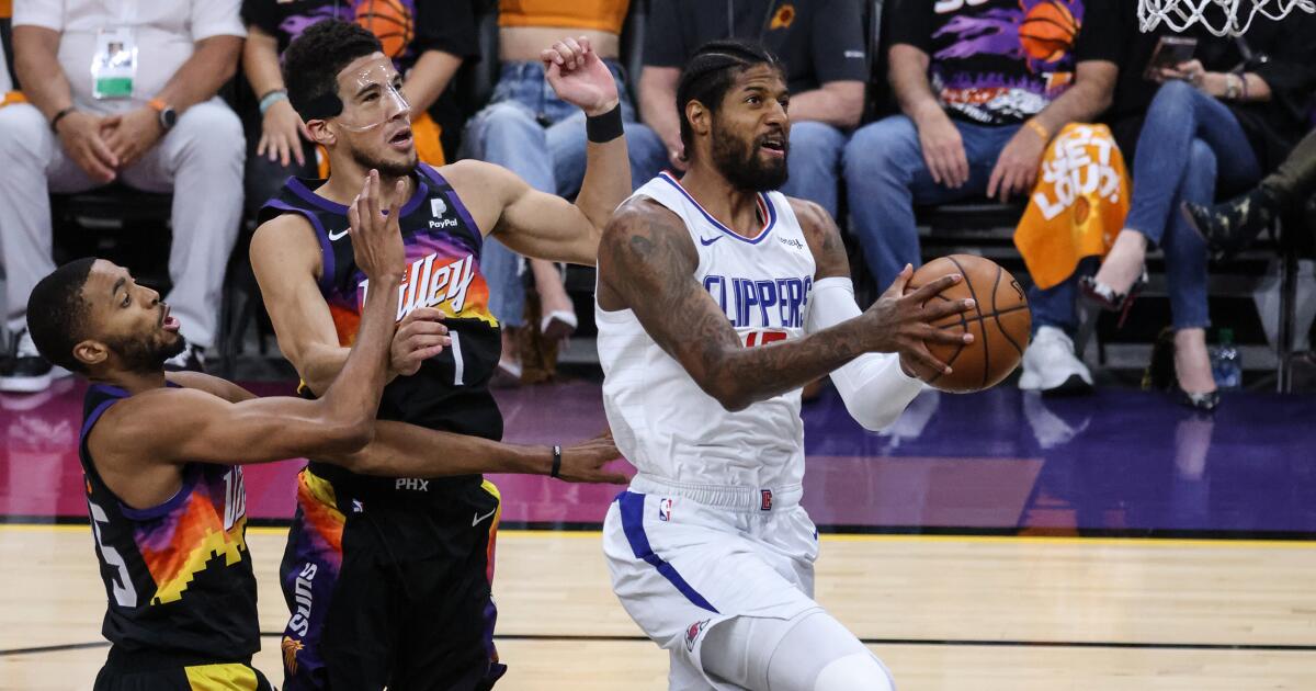 Clippers Decide not to Test Fate, Beat Suns to Clinch 5th •