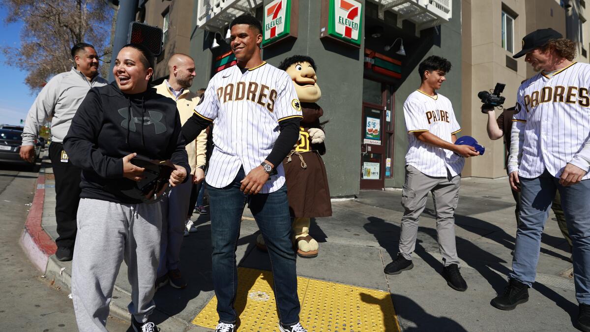 10 Year Campaign Made Padres 'Bring Back The Brown' – Westside Love