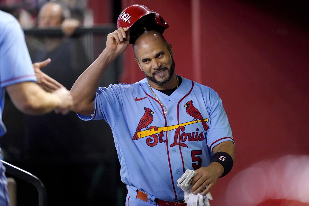 Albert Pujols Returns to St. Louis Cardinals - The New York Times