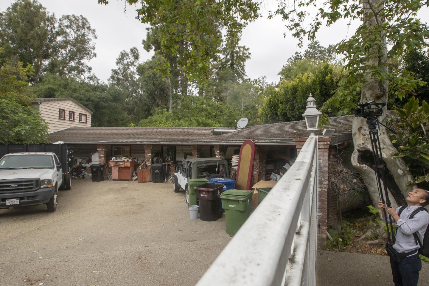 More than 1,000 firearms recovered from posh Los Angeles home in same  neighborhood as Playboy Mansion – New York Daily News