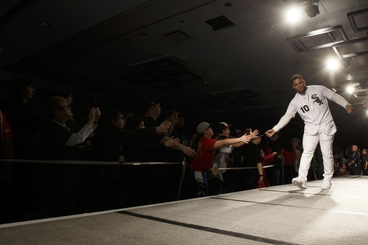White Sox second baseman Yoan Moncada walks on stage during the opening ceremony of SoxFest 2018 at the Hilton Chicago on Friday, Jan. 26, 2018.