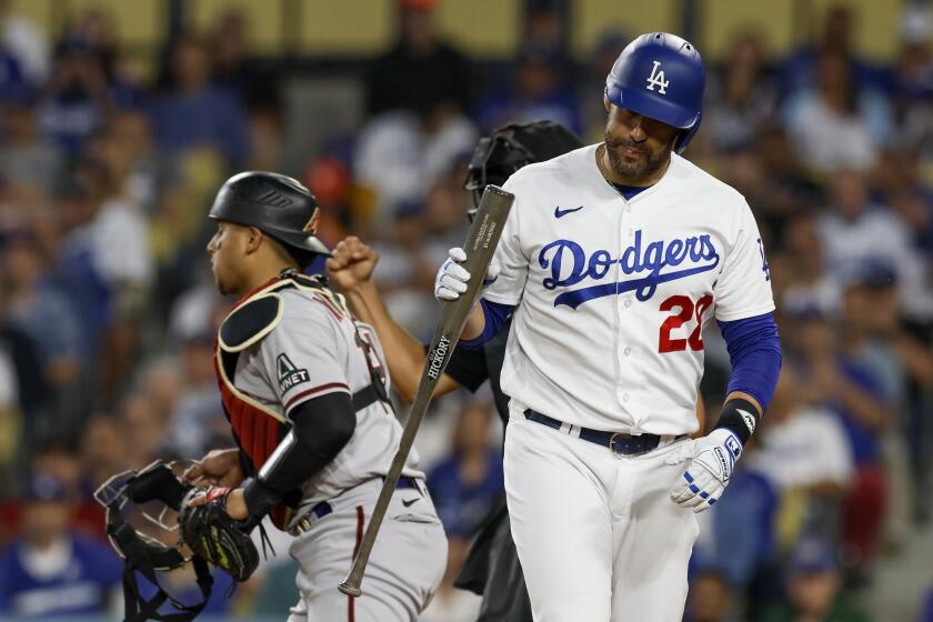 Braves, Dodgers Face Dilemma Going Into MLB Playoffs: Six Days Off
