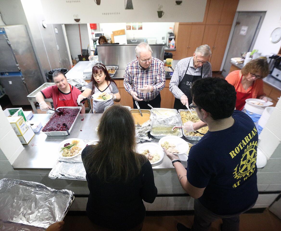 Photo Gallery: The Salvation Army Burbank Thanksgiving meal