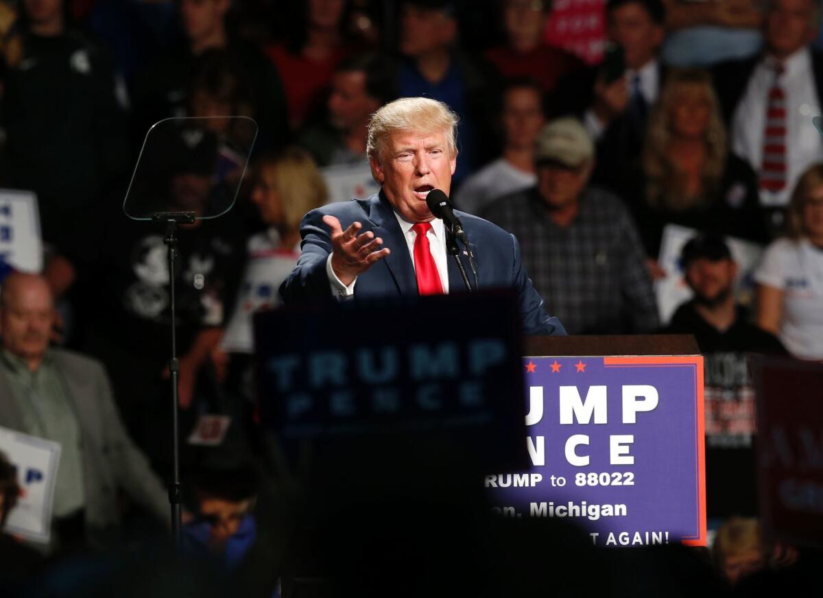 Donald Trump campaigns in Warren, Mich.