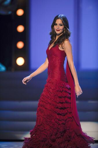 Miss Portugal 2011 Laura Goncalves