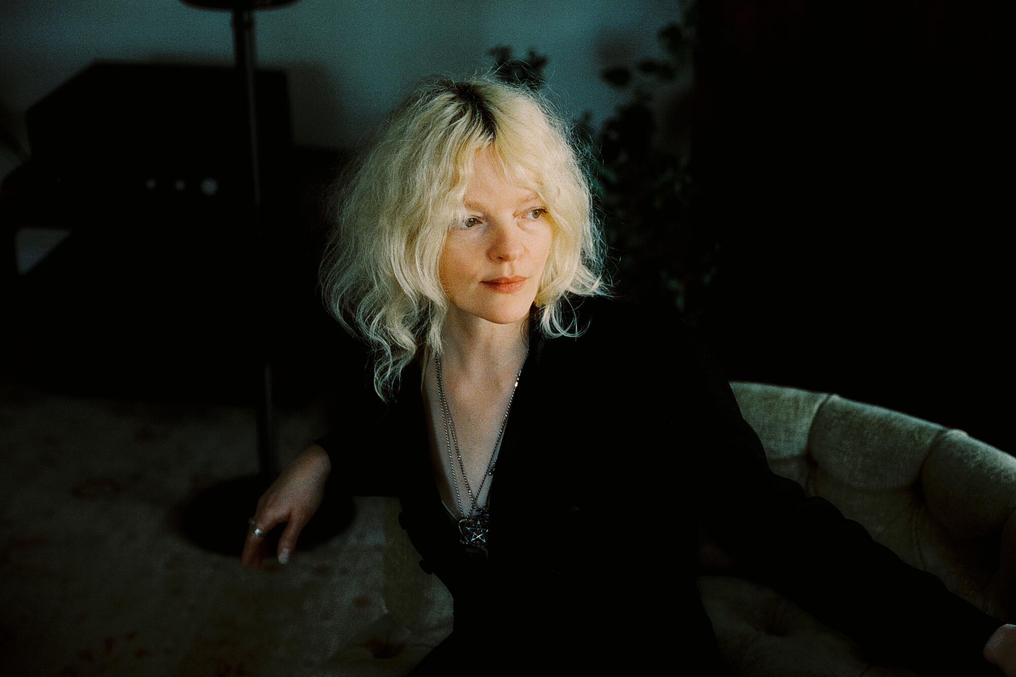Jessica Roland Pratt Jessica Pratt, out of the L.A. underworld and into a (gentle) wall of ...