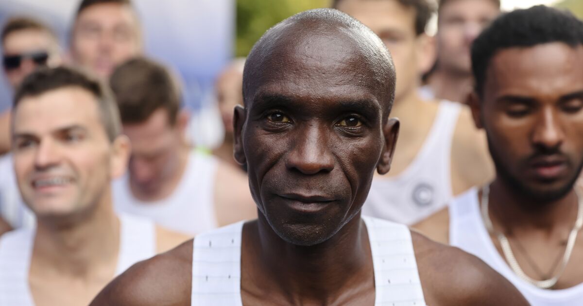 El maratonista keniano Eliud Kipchoge gana el Premio Asturias de los Juegos 2023 de España