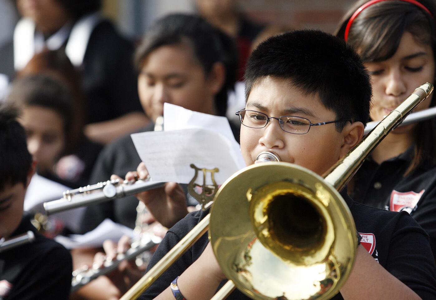 Horace Mann Elementary pep rally for California State Testing