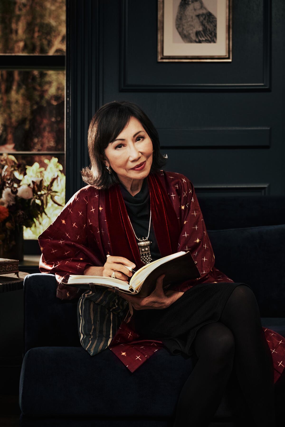 Portrait of bestselling author Amy Tan.