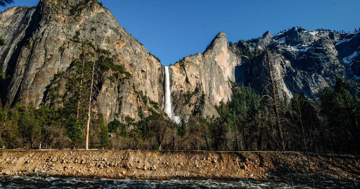 Body of missing 61-year-old hiker found in Yosemite