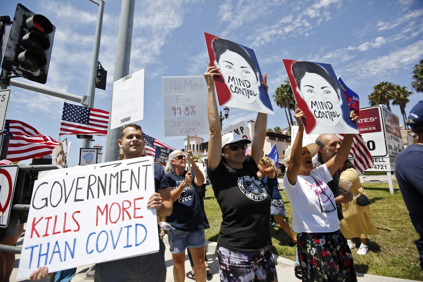 Orange County reaches 800 coronavirus-related deaths as anti-mask protest goes on in Costa Mesa - Los Angeles Times